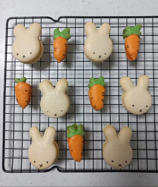 Miffy macaron (Half-Dozen)